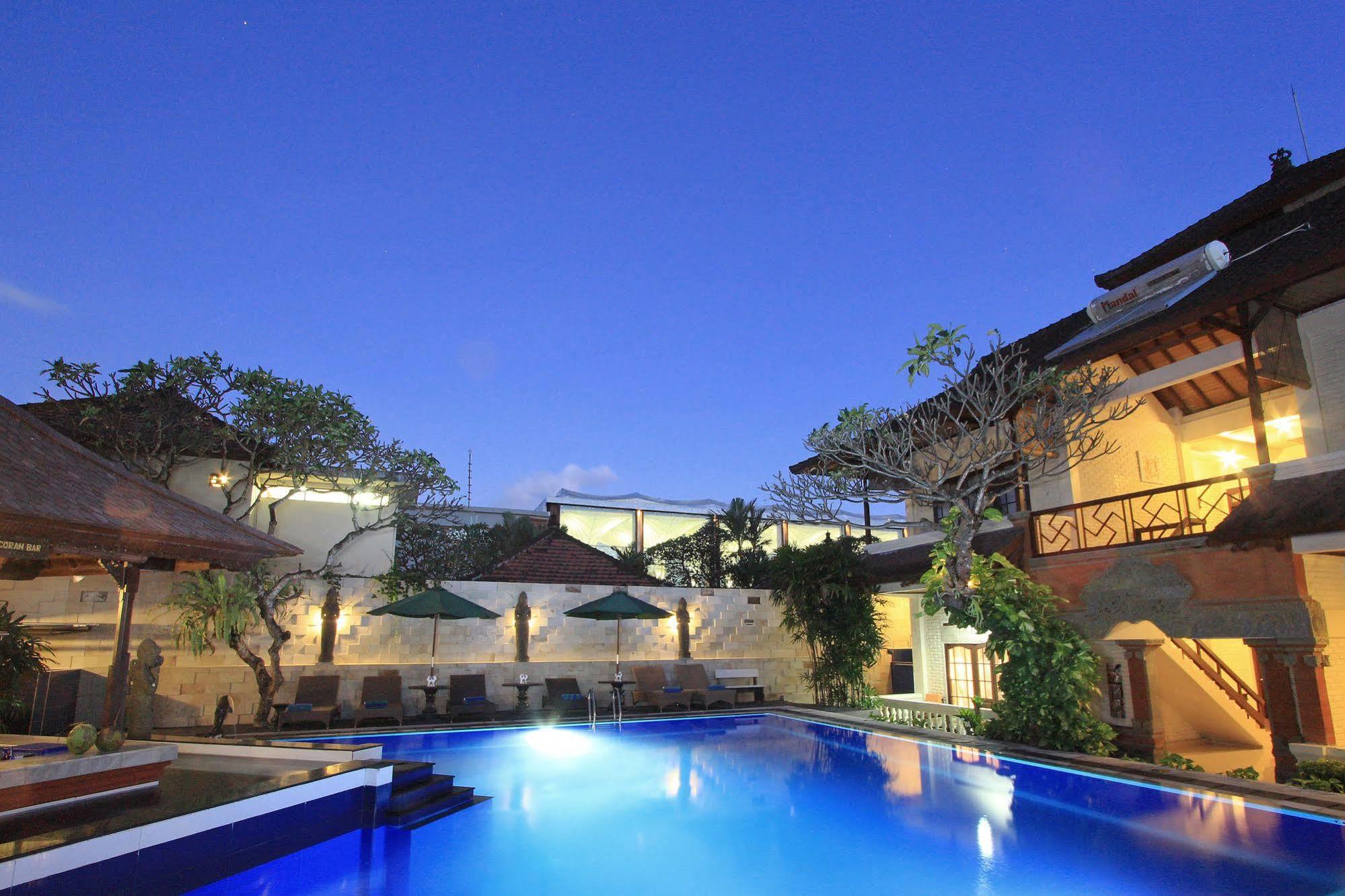 The Taman Ayu Hotel 4*